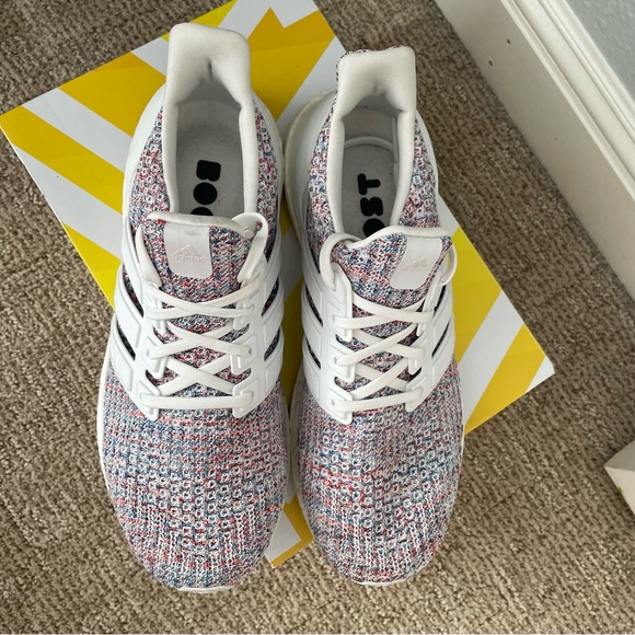 Adidas Ultraboost size 8.5 Women’s 🏃 - Picture 7 of 7